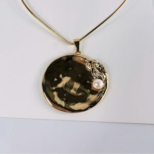 ZARA Gold Wire Necklace With Pearl Pendant  NWT